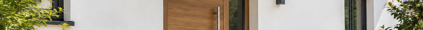 Vordach aus Glas, Acrylglas oder Polycarbonat: Welches Dachmaterial passt zu Ihrer Haustür?